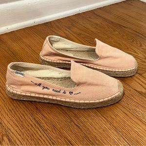 Soludos All You Need Is Love slides. Size 7.5